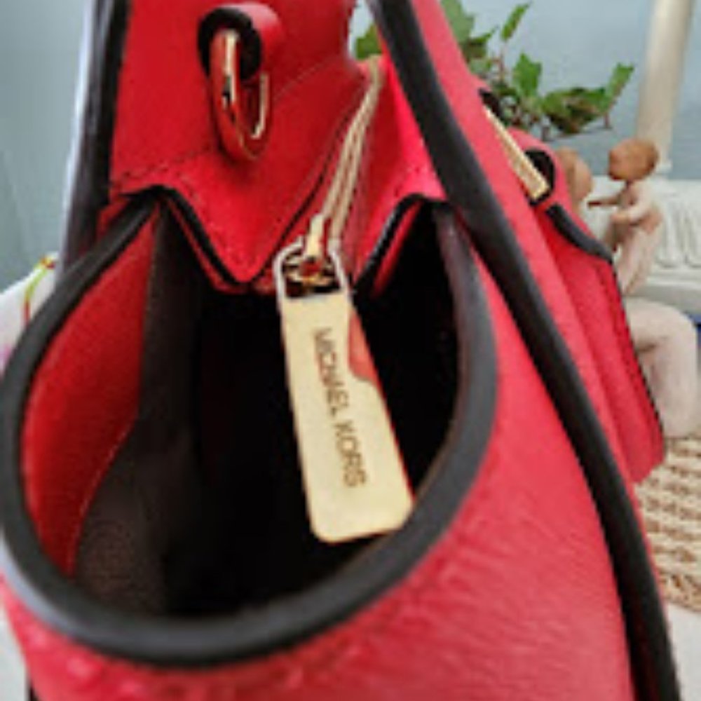 Michael Kors Selma Satchel - Picture 5 of 14